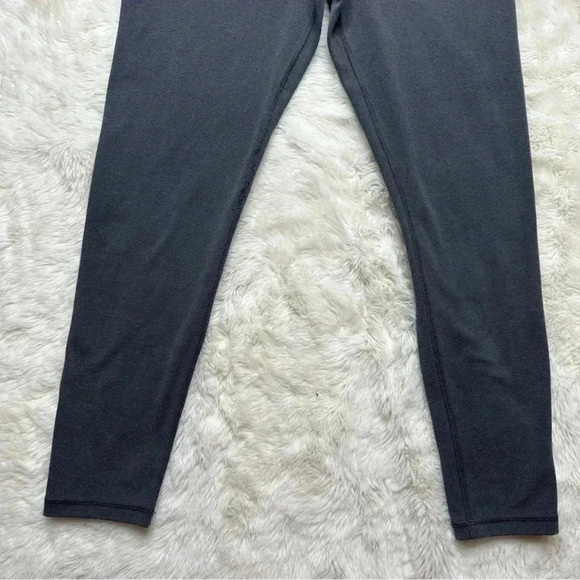 Isabel Maternity by Ingrid & Isabel Leggings Crossover Panel Black/Grey  Sz Med - Picture 3 of 16